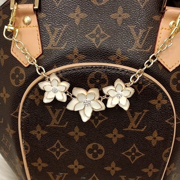 Purse Chain Charm 3 Camelia Plumeria Flowers Roses w Simulated Diamond G… - Picture 4 of 11